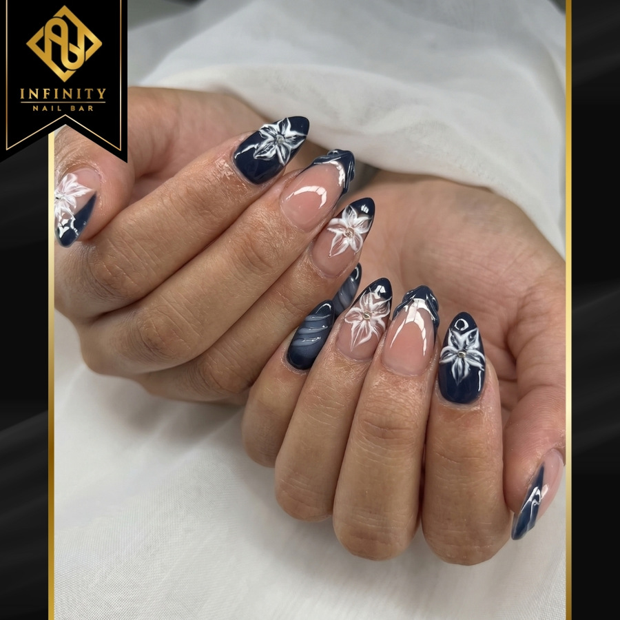 Infinity Nail Bar